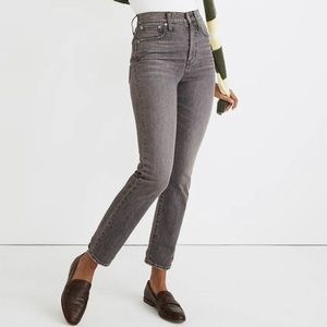 Size 28 Madewell Perfect Vintage Jeans - Stylish Gray - Must-have Denim